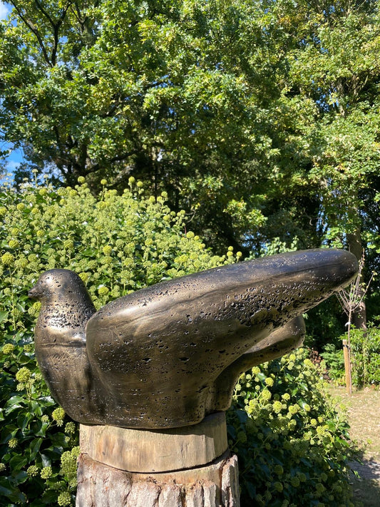 Tuinbeeld vogel, tuin, duif, zwaluw, vijver 80 cm