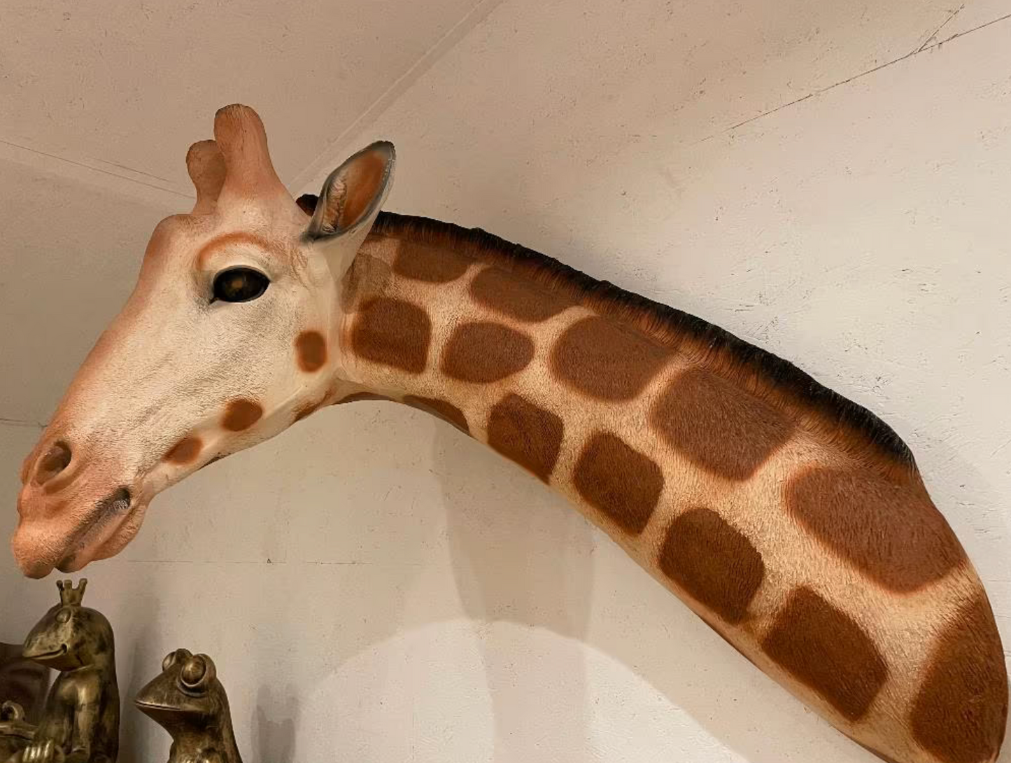 Grote Giraffe als wandbeeld Tuinbeeld – Realistisch Dierenbeeld voor Babykamer of Buiten 120cm
