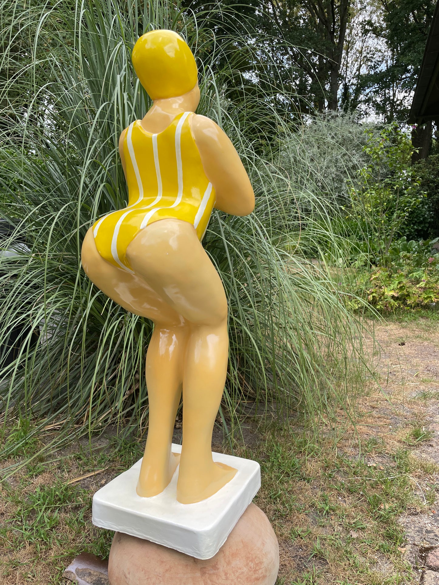 Duikende dame Geel jacuzzi tuin, zwembad, vijver 115cm