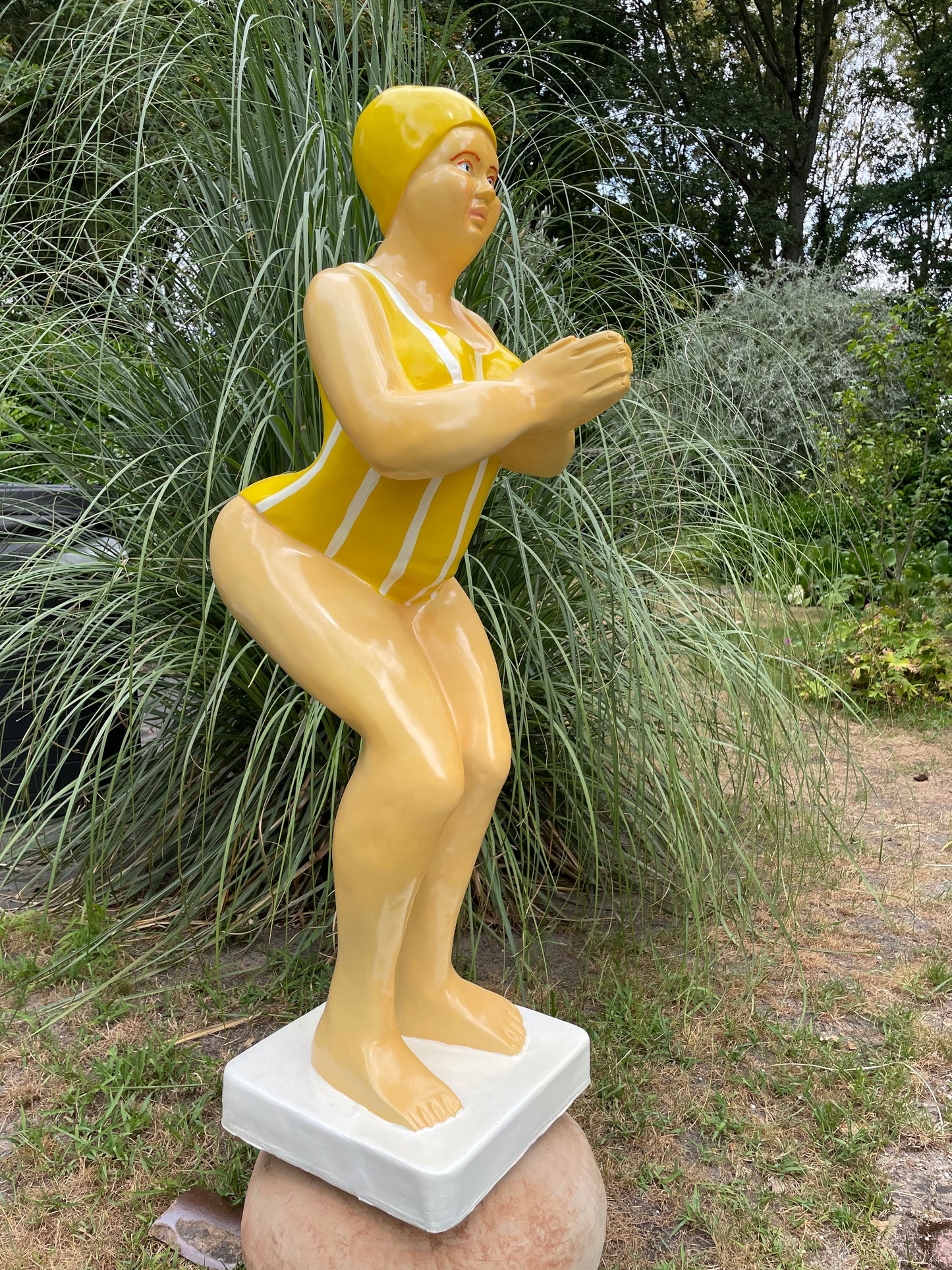 Duikende dame Geel jacuzzi tuin, zwembad, vijver 115cm