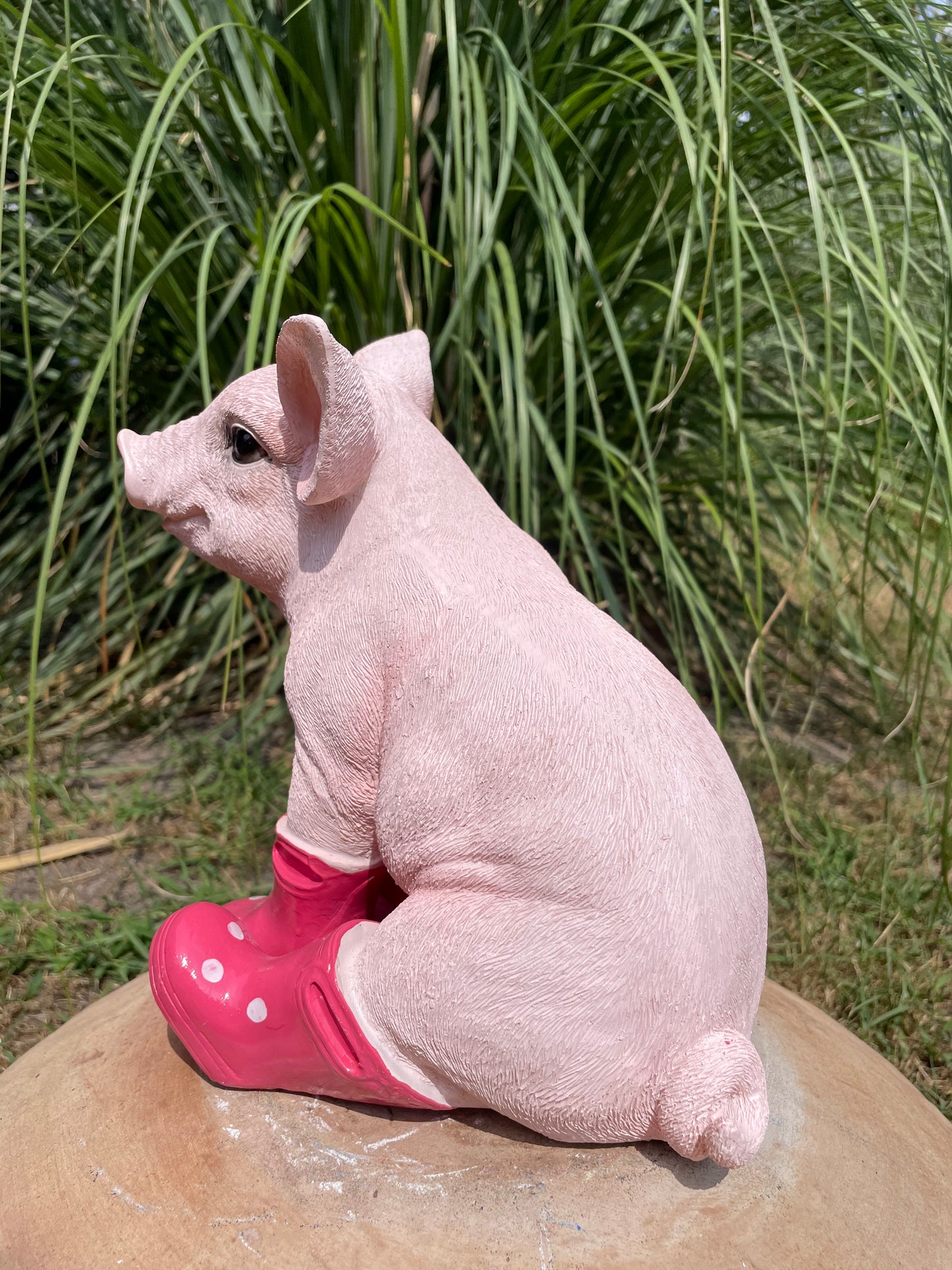 Varken laarsjes zittend, kinder, babykamer fuchsia 25cm