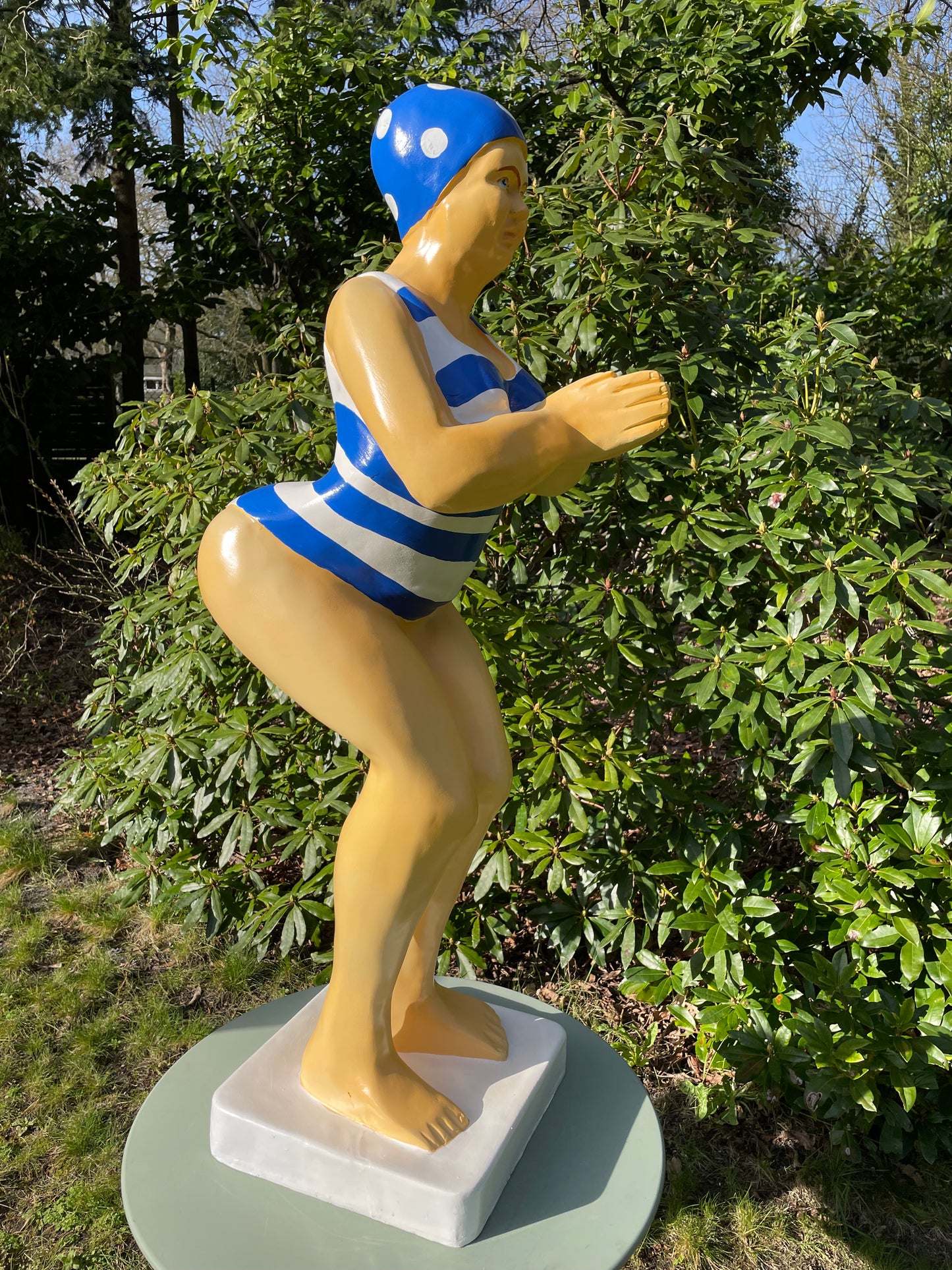 Duikende dame blauw wit vert  jacuzzi tuin, zwembad, vijver 115cm