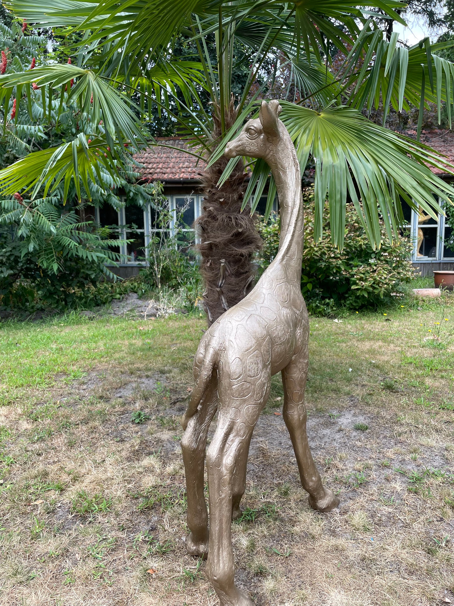 Grote Giraffe Tuinbeeld – Realistisch Dierenbeeld voor Babykamer of Buiten 120cm