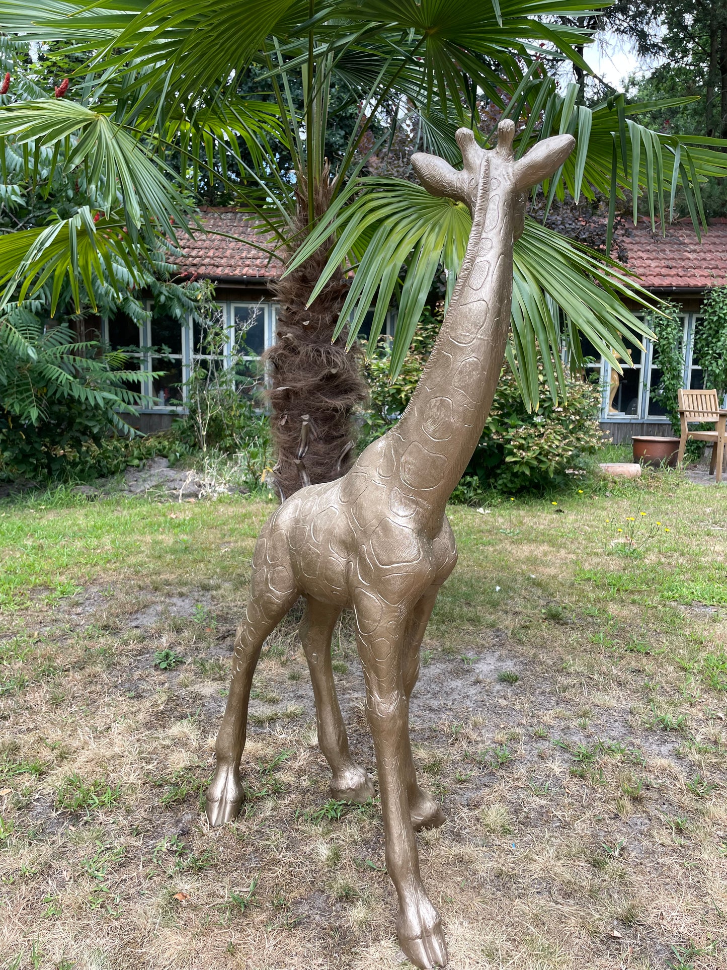 Grote Giraffe Tuinbeeld – Realistisch Dierenbeeld voor Babykamer of Buiten 120cm