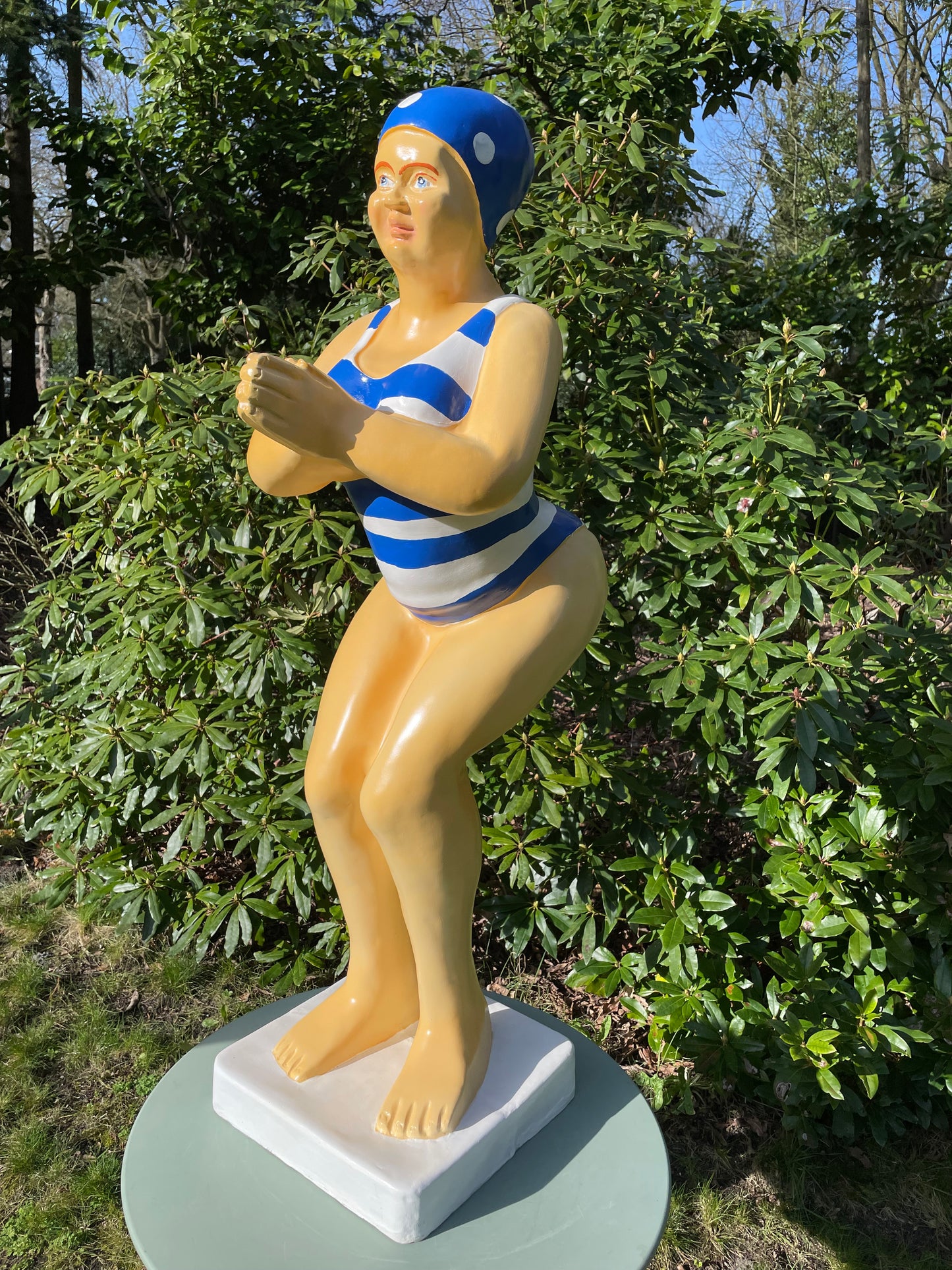 Duikende dame blauw wit vert  jacuzzi tuin, zwembad, vijver 115cm