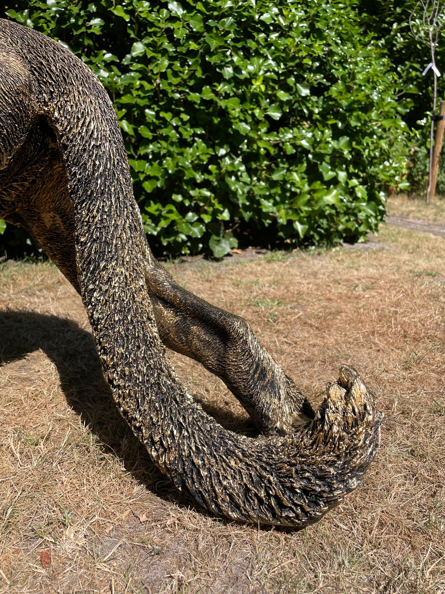 Panter sluipend antiek goud gazon, tuin, dierentuin, 125 cm