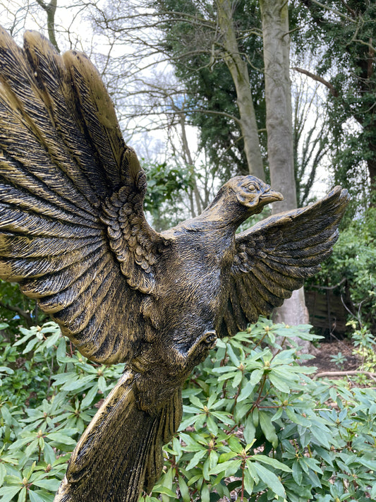 Beeld Feniks vogel op stam, tuin, vijver 100cm