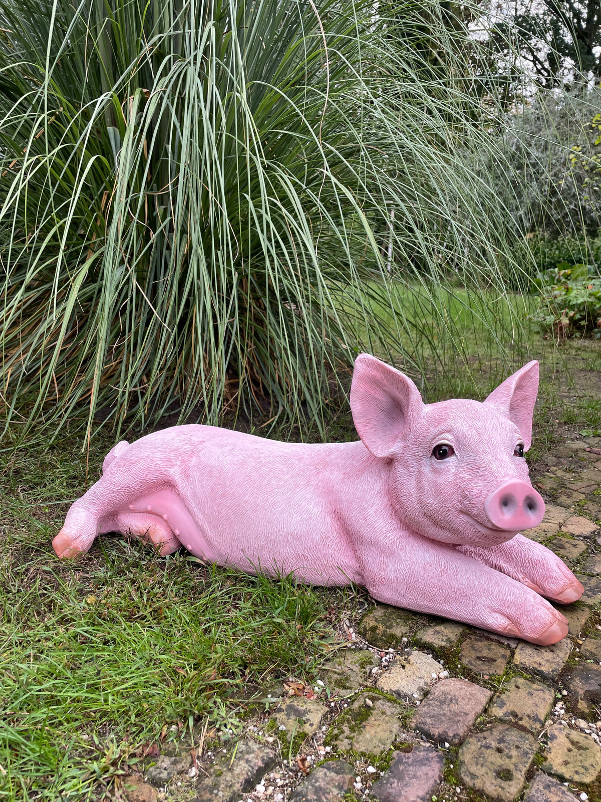 (Tuin)Beeld varken roze liggend tuin, boerderij 70cm